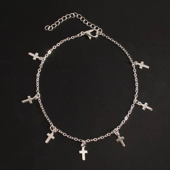 3/$30 🤍 Cross Charm Anklet - Picture 4 of 5